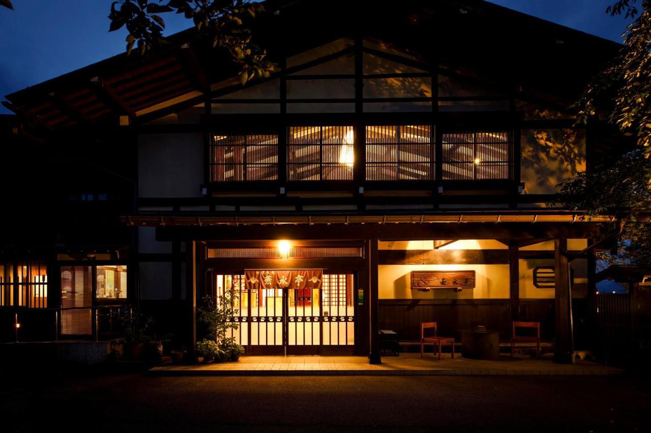Busuitei Hida Exterior foto